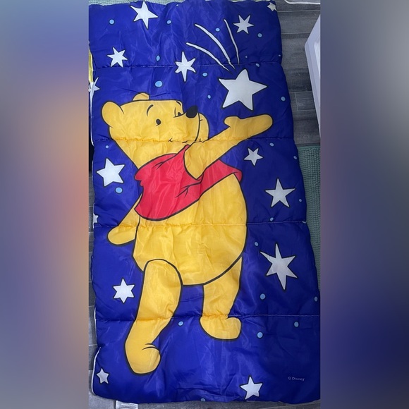 EUC Vintage Winnie the Pooh sleeping bag - Picture 2 of 3